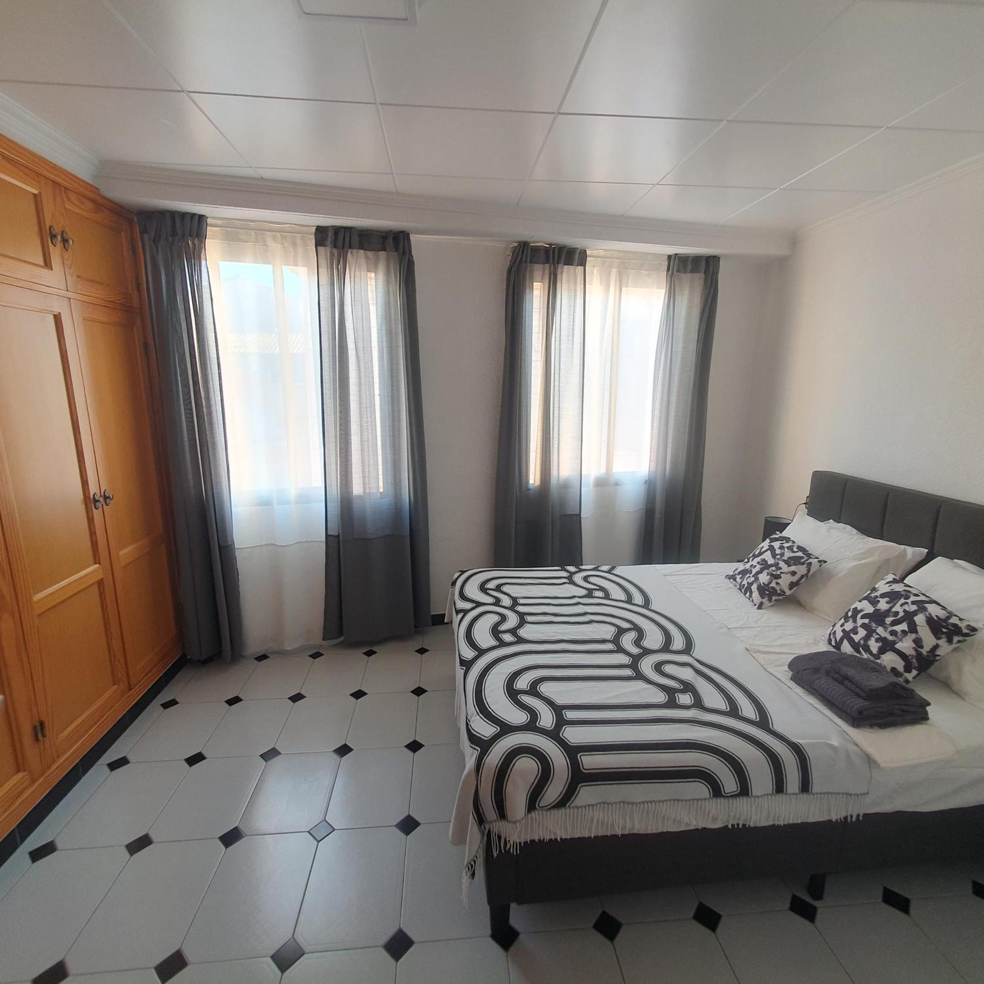 Spacious For A Large Group Or Family Holiday home