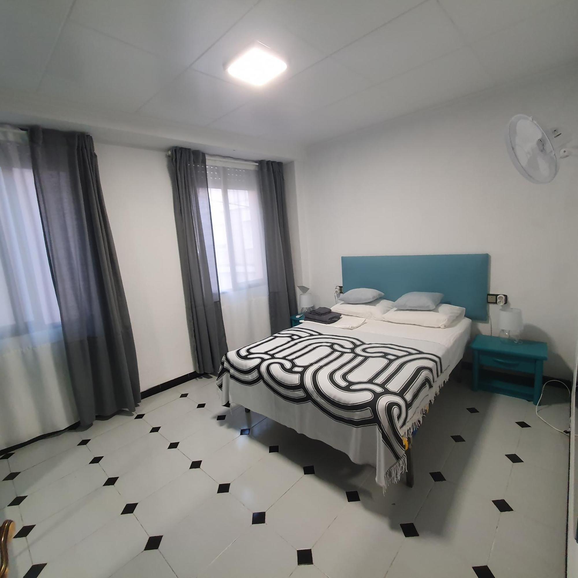 Spacious For A Large Group Or Family *